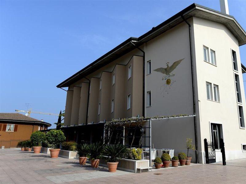 Hotel San Benedetto Peschiera del Garda Exterior foto